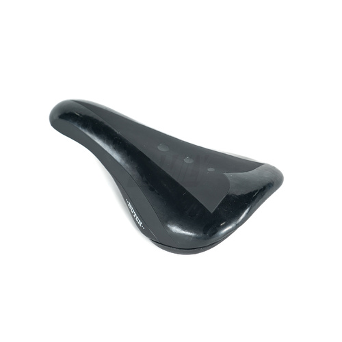 Hutch Pivotal Stealth Seat Black